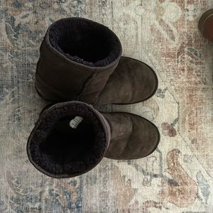Uggs short boots, sz 7